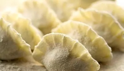 速凍水餃是怎么生產(chǎn)出來的呢？速凍水餃標(biāo)準生產(chǎn)過程